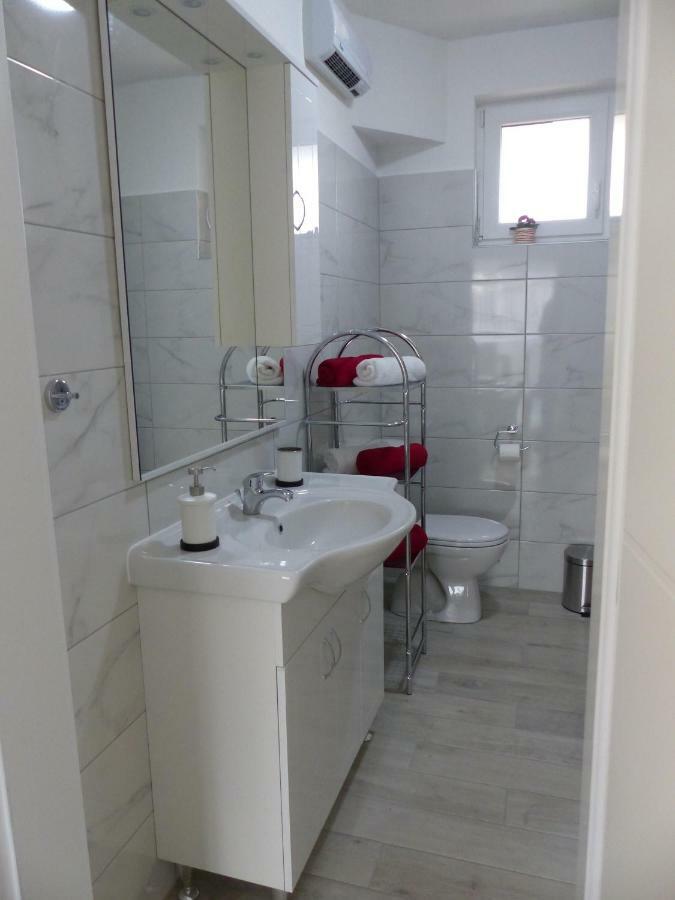 Apartmani Danica วอดิยัน ภายนอก รูปภาพ