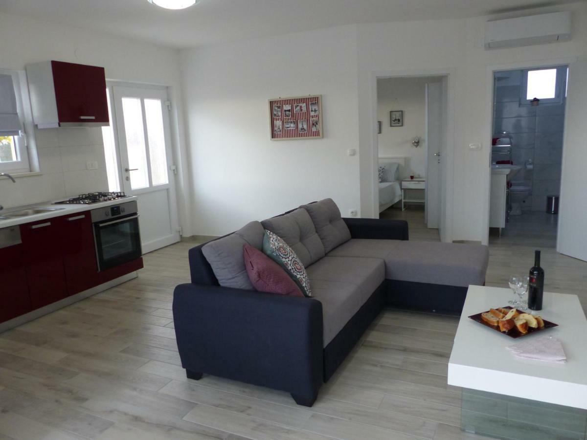 Apartmani Danica วอดิยัน ภายนอก รูปภาพ