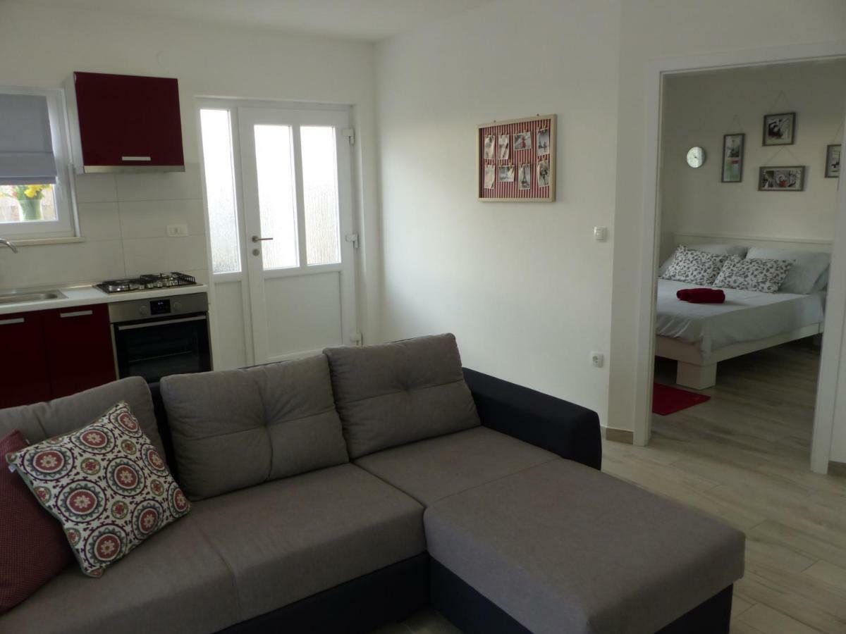 Apartmani Danica วอดิยัน ภายนอก รูปภาพ